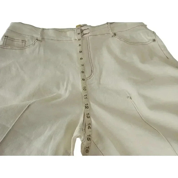 Suzanne Betro Womens Jeans Cream Contrast Stitch High Rise Wide Crop Denim 20 - Picture 6 of 14